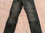 Jeans Gr. 152 - Wolfsburg