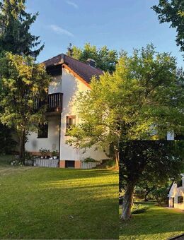 Wohnen und Arbeiten - Zwei Immobilien im Grünen - Büchenbach