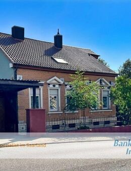 Ein-/Zweifamilienhaus mit viel Platz und schönem Garten in Sulzbach-Hühnerfeld - Sulzbach (Saar)