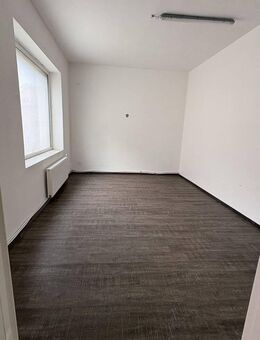 Sanierte Wohnung in top Lage - Naumburg (Saale)
