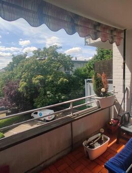 Geräumige 3-Zimmer-Wohnung mit Balkon in Bielefeld - Brackwede - Bielefeld