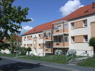 Bezugsfertig sanierte 3-Raum-Wohnung mit Balkon - Großenhain