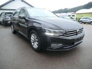 VW Passat Variant Business 2,0TDI Autom. AHK - Mickhausen