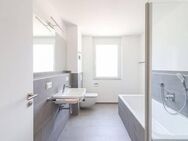 Stilvoll wohnen im EUTIGHOFER TOR *Neubau*: Helle 4-Zi.-Wohnung mit Balkon - Schwäbisch Gmünd
