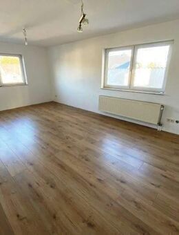 4 - Zimmerwohnung ohne Balkon im 1. Obergeschoss / Gäste-WC / Kellerraum / PKW-Stellplatz - Konz