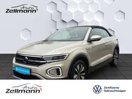 VW T-Roc Cabriolet, 1.5 MOVE 110kW SG, Jahr 2023 - Berlin