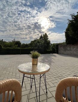 2 Zimmer Whg. mit Terrasse | teilmöbl. mit EBK | saniert| zentral in Bochum - Bochum