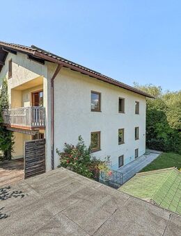 Freistehendes Zweifamilienhaus in gefragter Wohnlage von Traunstein - Traunstein