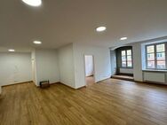 Perfekte großzügige 3-Zimmer-Wohnung in bester direkter Lage am Stadtplatz samt großen Balkon - Pfarrkirchen