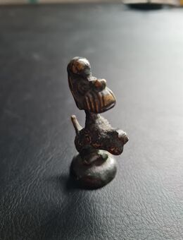 Gluttöter Pudel von Walter Bosse Bronze 50er Jahre - Gründau