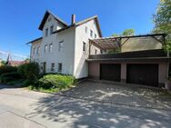 Großes Haus mit Doppelgarage in schöner Lage von Weißenbrunn vorm Wald! Für Renovierer! - Rödental