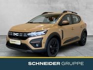 Dacia Sandero, Stepway Extreme TCe 110, Jahr 2022 - Hof