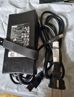 Dell Laptop Ladegerät DA130PE1-00 - Darmstadt