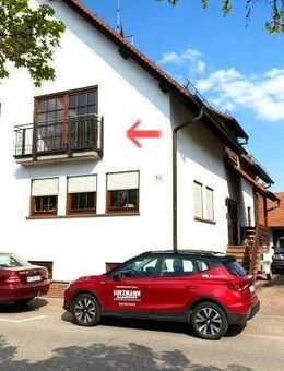 Großzügige, gemütliche Wohnung mit Balkon - Mühlhausen (Baden-Württemberg)