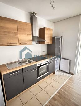2- Zimmer- Wohnung mit schönem Balkon und Einbauküche zu vermieten, Blick auf den Knieperteich - Stralsund