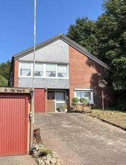 Gesucht und gefunden: Architektenhaus auf großem Hanggrundstück in Oelixdorf!!! - Oelixdorf