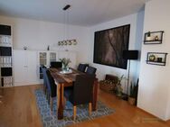 Attraktive, gut geschnittene 2-Zimmer-Wohnung mit Südbalkon in Traunstein ab 01.08.2025 zu vermieten - Traunstein