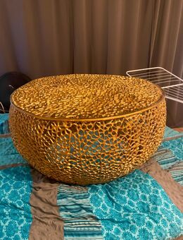 1 x Couchtisch | Farbe: Gold | Höhe 40 cm — für nur 299€ (VB) - München Moosach