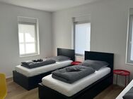 Gästezimmer mit TV, Internet, 2x Etagendusche/WC, Gästeküche, Waschmaschine und Trockner - Stuttgart