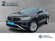 VW T-Roc, 1.0 TSI Life 110 LIFE, Jahr 2023 - Sankt Wendel Zentrum