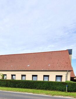 viel Platz für Ihre Ideen - Haus - Stallgebäude - Innenhof und angrenzender Garten - Küstriner Vorland