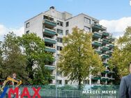 Raum zum Leben: 5-Zimmer-Wohnung in der Innenstadt am Kanal mit Schwimmbad - Emden