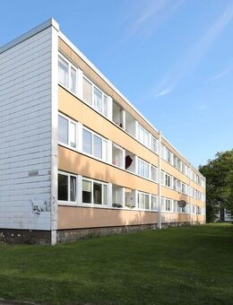 Gepflegte 4-Zimmer-Wohnung mit modernem Wannenbad // 1.OG links - Wolfsburg