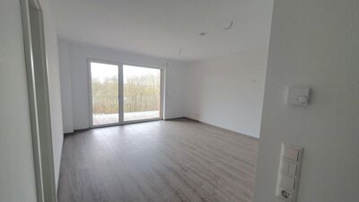 exklusive 2-Zimmer-Wohnung mit Balkon