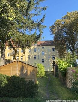 RESERVIERT- Attraktive Kapitalalanlage-Berliner MFH m. 2042 qm Gartengrundstück - Mahlsdorf Ortskern - Berlin