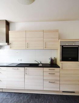 3-Zimmer-Parterrewohnung in 3-Familienhaus / Garage + Stellplatz / Einbauküche / Gartennutzung - Trier