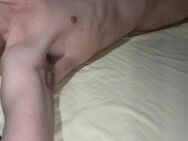 18 j. Suche twink dom - Weimar