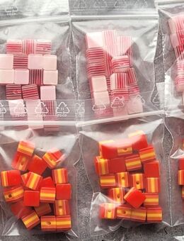 320 Resin Perlen | Würfel und Dreiecke mit Eckbohrung | DIY Kinderschmuck - Althengstett