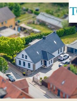 Viel Platz! *** Luxuriöses und geräumiges 6-Zimmer-Einfamilienhaus für die große Familie *** - Ebstorf (Klosterflecken)