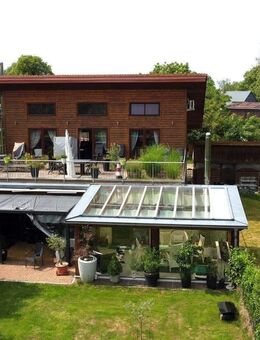 Traumgrundstück mit exklusivem Zweifamilienhaus - nur 500 m zur Nordsee - Cuxhaven