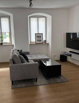 hochwertige 2-Zi.-Wohnung mit Einbauküche in kernsaniertem Wohnhaus - Volkach