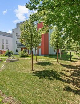 Einziehen und Wohlfühlen: 2-Zimmer-Wohnung mit EBK und Balkon im 1.OG - Krefeld