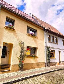 großes Einfamilienhaus in Sangerhausen zu verkaufen - Sangerhausen