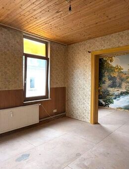 Gut aufgeteilte 80 m² Wohnung in historischem Mehrfamilienhaus mit eleganter Jugendstilfassade - 3,5 Zimmer. - Bremerhaven