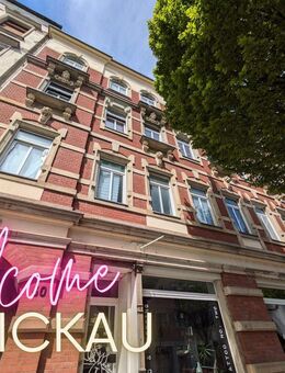 ++ schöne 3-Raum Wohnung mit Einbauküche, Balkon & Aufzug - nahe dem Hauptbahnhof ++ - Zwickau