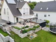 Großzügiges Einfamilienhaus in idyllischer Lage mit großem Garten - Dietenhofen