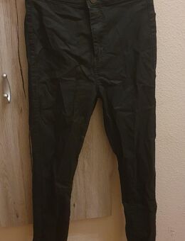 Schwarze Highwaist skinny fit plain streachable Jeans von topshop Größe S - Darmstadt