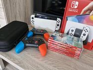 Nintendo Switch Oled + 7 Spiele und 2 Zusatz Controller - Rodenbach (Hessen)