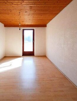 Appartement sucht Bewohner - Teublitz