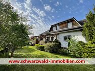 3 Wohnungen, Gartenparadies, Holzherd, Kachelofen, Doppelgarage, Sauna und vieles mehr.... - Bräunlingen