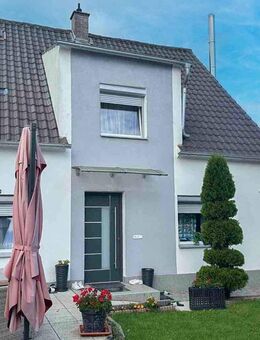 Sehr gepflegtes Einfamilienhaus in zentraler Lage von Manching. - Manching