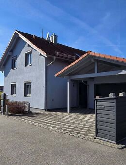 "Frühjahrsangebot" Attraktives Energiesparhaus in ruhiger Lage mit PV Anlage - Kirchberg (Bayern)