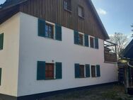 Gemütliches umgebautes Liebhaber Bauernhaus Doppelhaushälfte - Waal