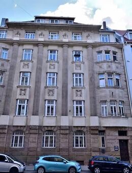 Rarität in Fürth, 4 Zimmer Wohnung im denkmalgeschütztem Haus - Fürth