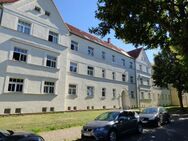 Eigennutzer aufgepasst-freie Wohnung im EG mit Wintergarten kaufen - Leipzig
