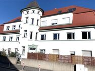 Roth City helle 6 Zimmer Jugendstil Balkon Wohnung Erstbezug nach Sanierung Holzdielen ca. 134m² Provisionsfrei! - Roth (Bayern)